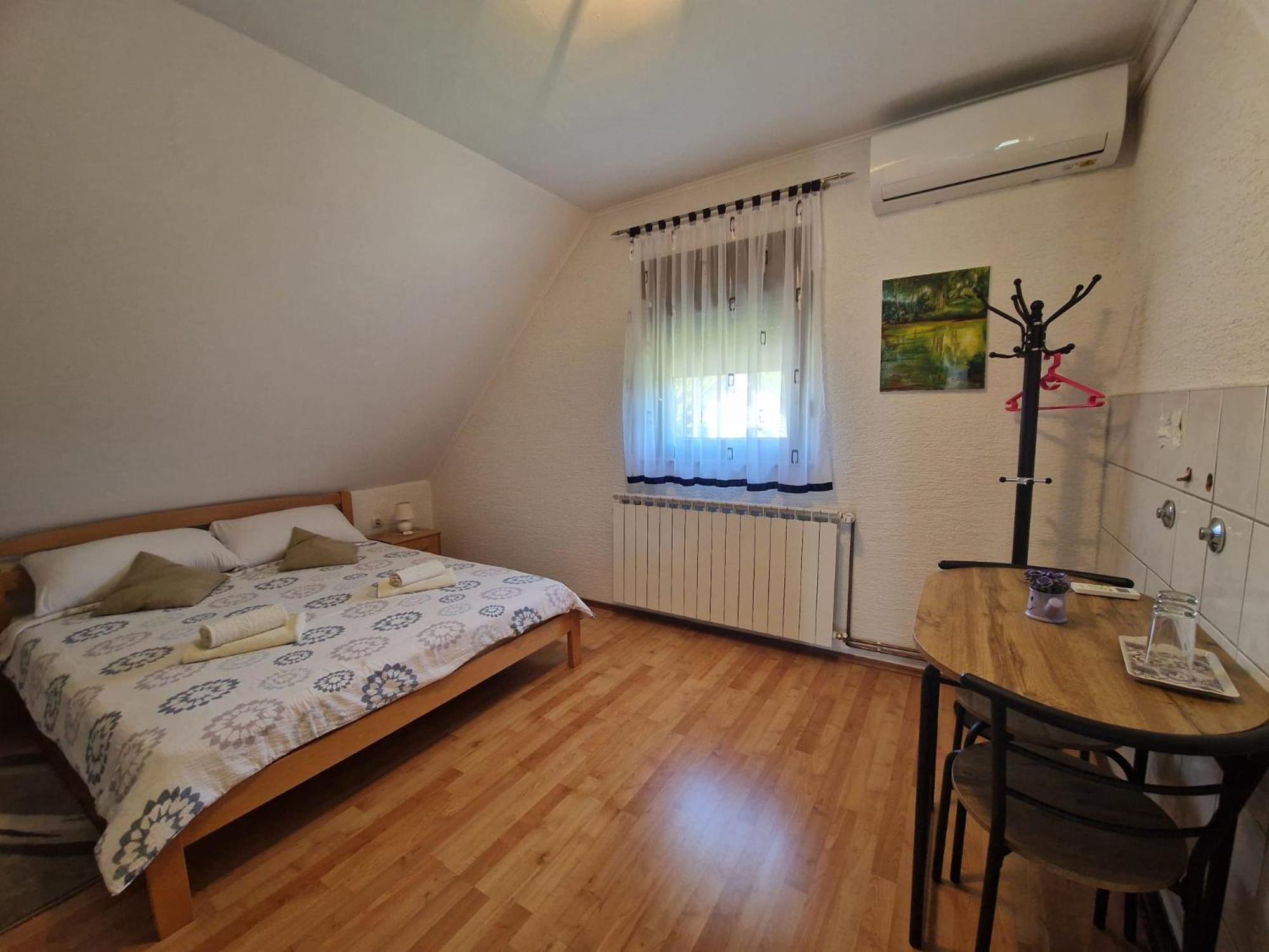 מלון רסטובקה House Luketic מראה חיצוני תמונה
